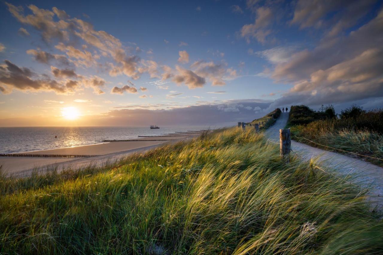 Luxe Kamer Aan Zee Zoutelande Exterior photo